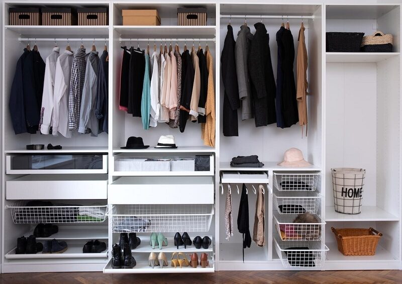 more tips for saving wardrobe space.