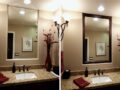 custom mirror frame kits